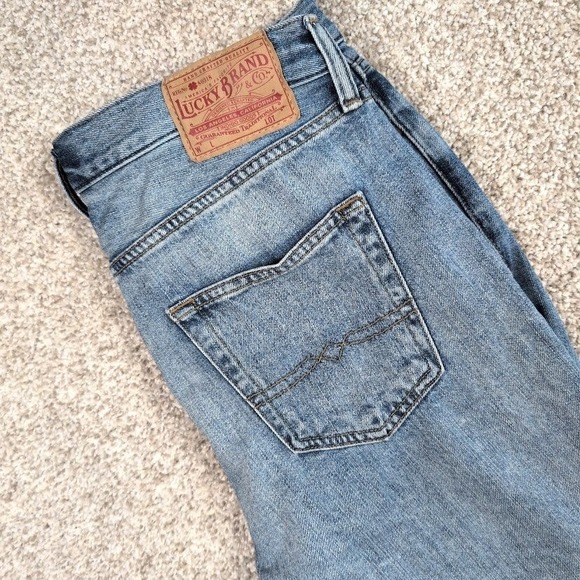 Lucky Brand 410 Cut Off Denim Shorts Mens Size 30 Light Wash Frayed Hem - Picture 1 of 8